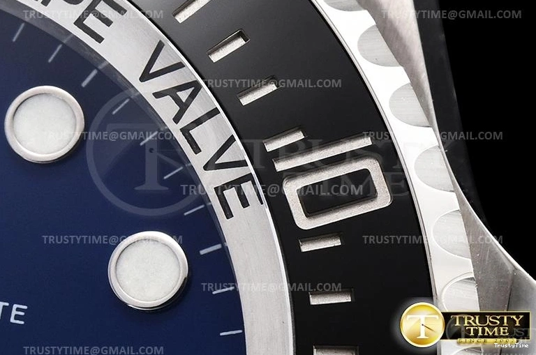 0117 ROLSD097A – Deep Sea Dweller Packable 1017